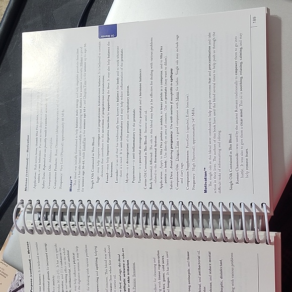 Reference Guide for Essential Oils Connie Alan Higley Young Living 2013 Edition - Picture 3 of 4